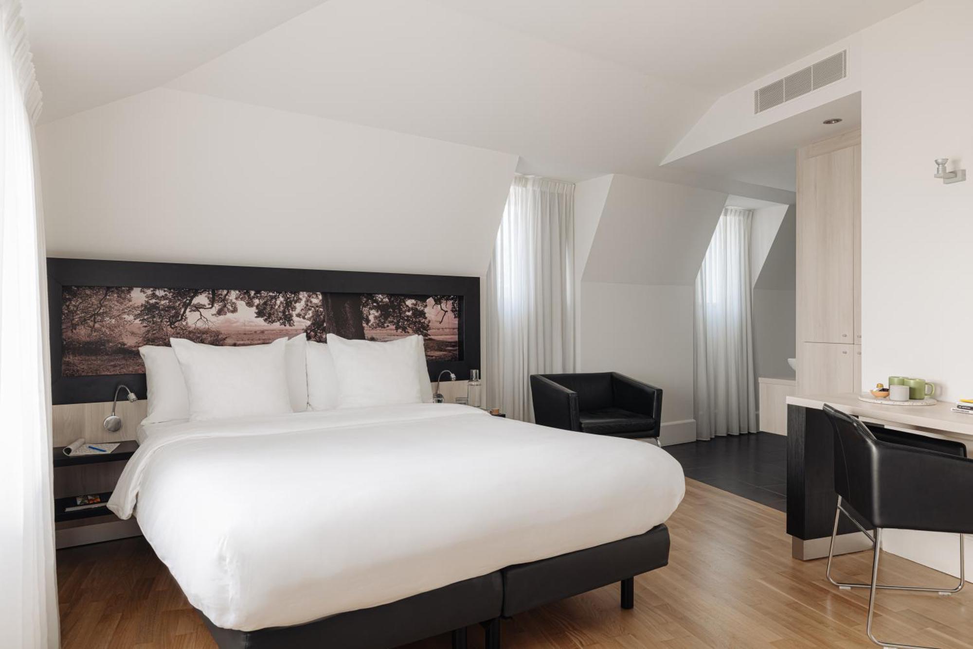 Leonardo Boutique Hotel Maastricht City Center Former Designhotel Exterior photo